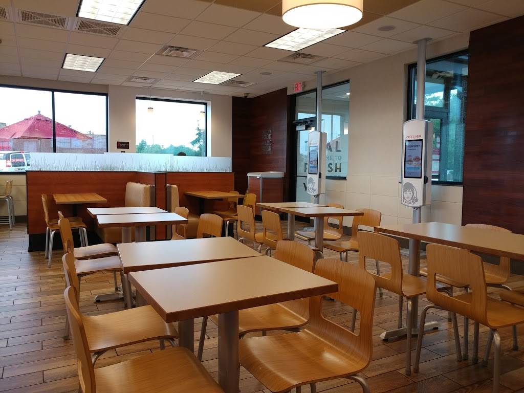 Wendys | restaurant | 1600 Georgesville Square Dr, Columbus, OH 43228, USA | 6148511528 OR +1 614-851-1528