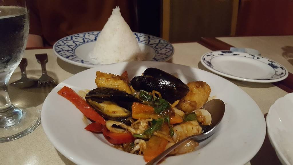 Barn Thai | restaurant | 921 E Duane Ave, Sunnyvale, CA 94085, USA | 4087323319 OR +1 408-732-3319