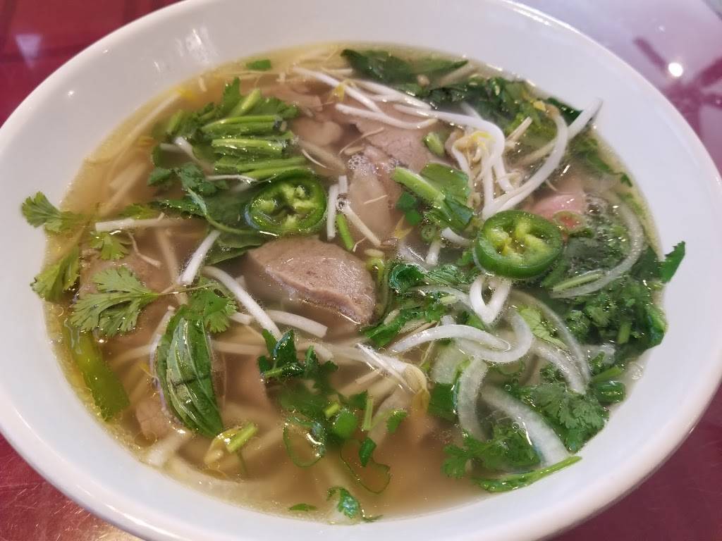 Four Guys Pho | restaurant | 505 FL-436, Casselberry, FL 32707, USA | 4077556670 OR +1 407-755-6670