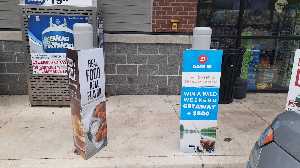 Dash In | restaurant | 1517 S Caton Ave, Baltimore, MD 21227, USA | 4106443453 OR +1 410-644-3453