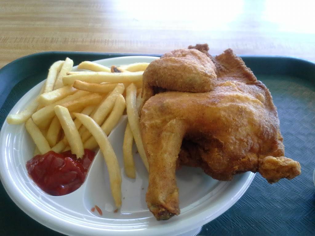 Spicys | restaurant | 225 W Main St, Riverhead, NY 11901, USA | 6317272781 OR +1 631-727-2781