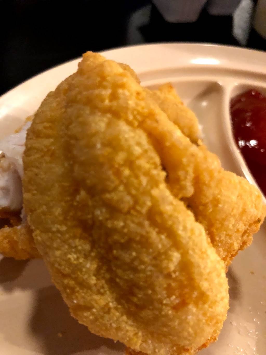 Reel Em In Fish House | restaurant | 9 Sunset Rd, Hanson, KY 42413, USA | 2702452738 OR +1 270-245-2738