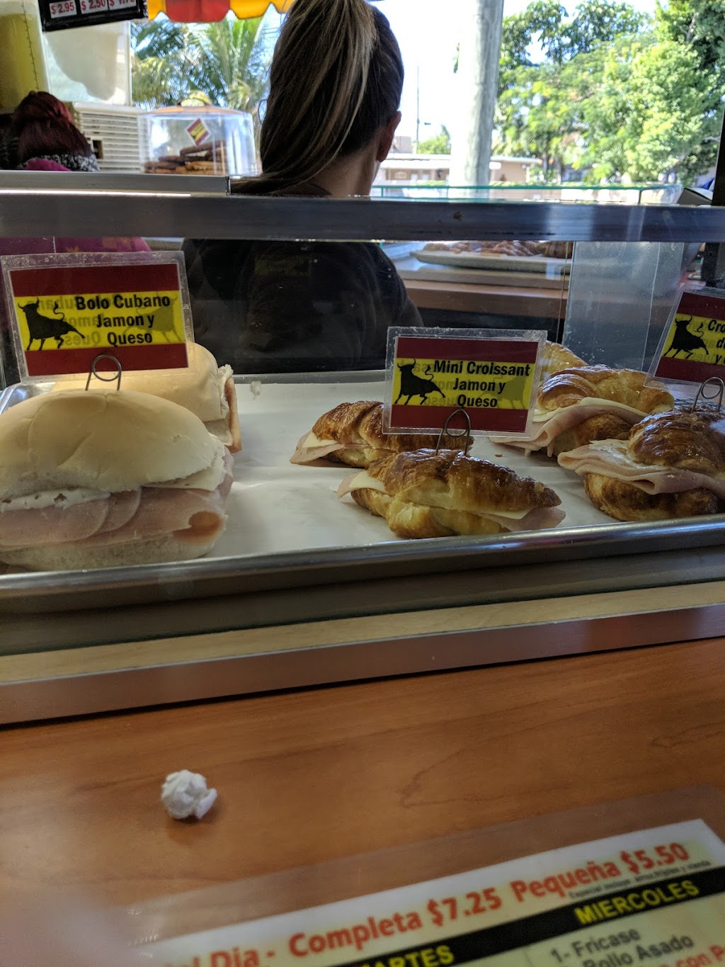 Españoles Café | cafe | 1000 E 15th St, Hialeah, FL 33010, USA | 3058892001 OR +1 305-889-2001