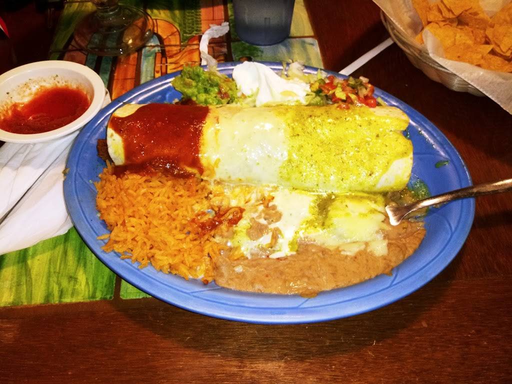 Los 3 Compadres Mexican Restaurant | restaurant | 1052 Wolfrum Rd, Weldon Spring, MO 63304, USA | 6369229240 OR +1 636-922-9240