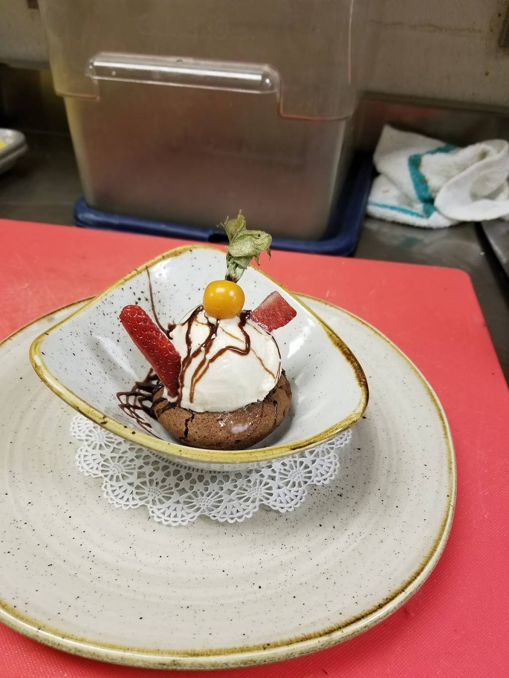 Trattoria Timone Ristorante | restaurant | 2091 Winston Park Dr, Oakville, ON L6H 6P5, Canada | 9058422906 OR +1 905-842-2906