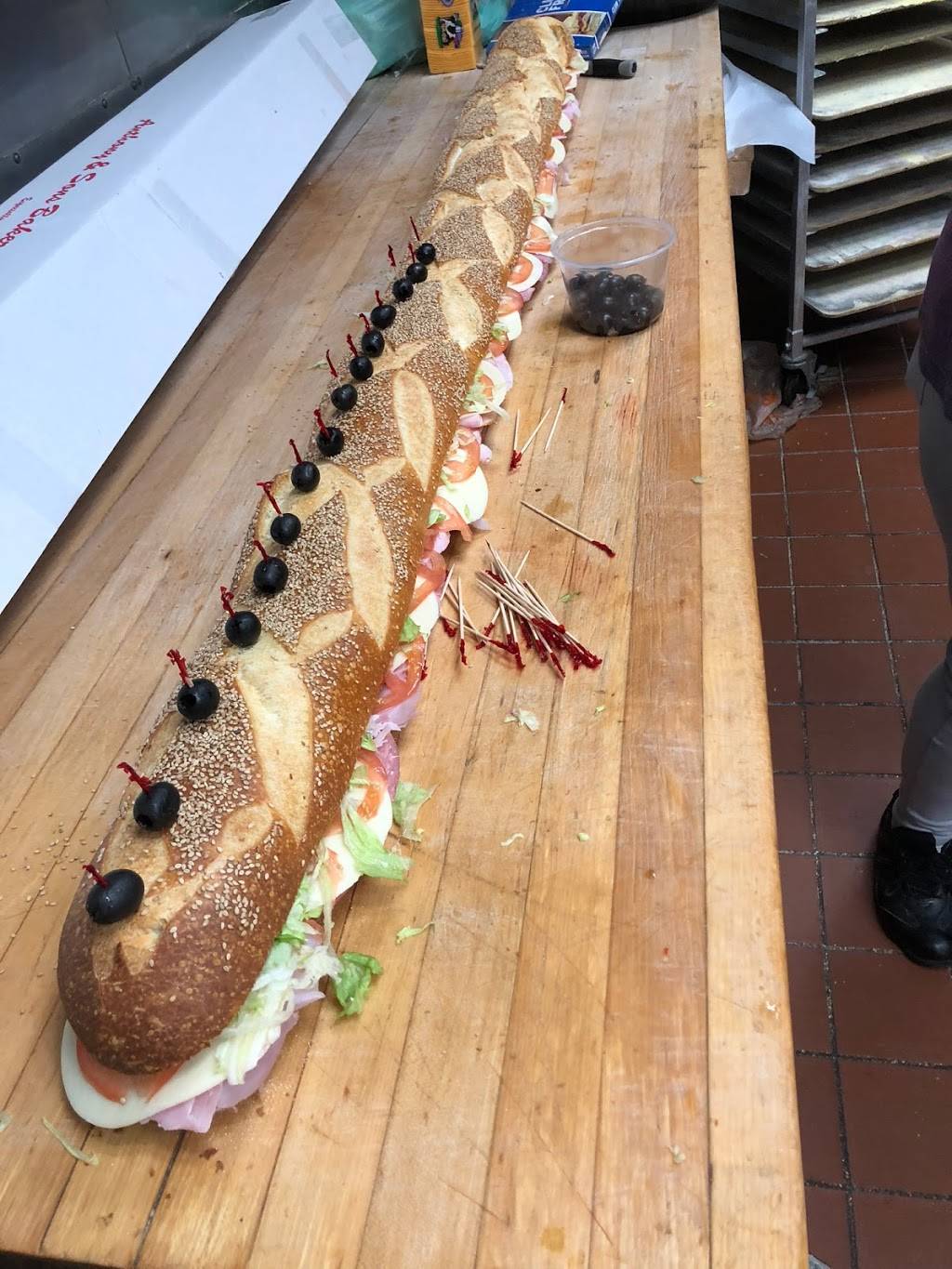 Pop’s Bagel Shop | bakery | 131 Lakeside Blvd, Landing, NJ 07850, USA | 9738103030 OR +1 973-810-3030