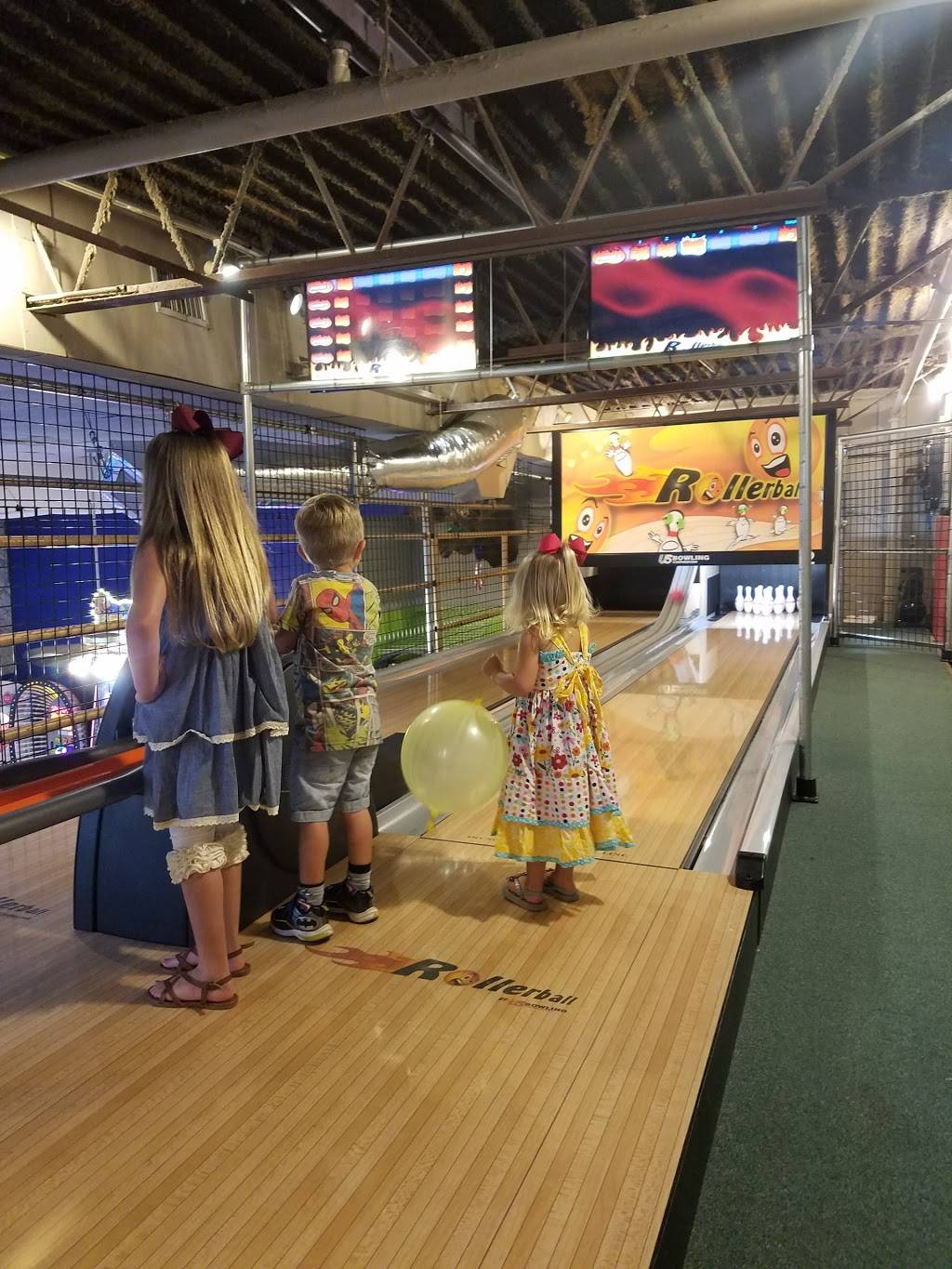 Pinocchios Pizza Playhouse | restaurant | 117 Prevost Dr, Houma, LA 70364, USA | 9855802000 OR +1 985-580-2000