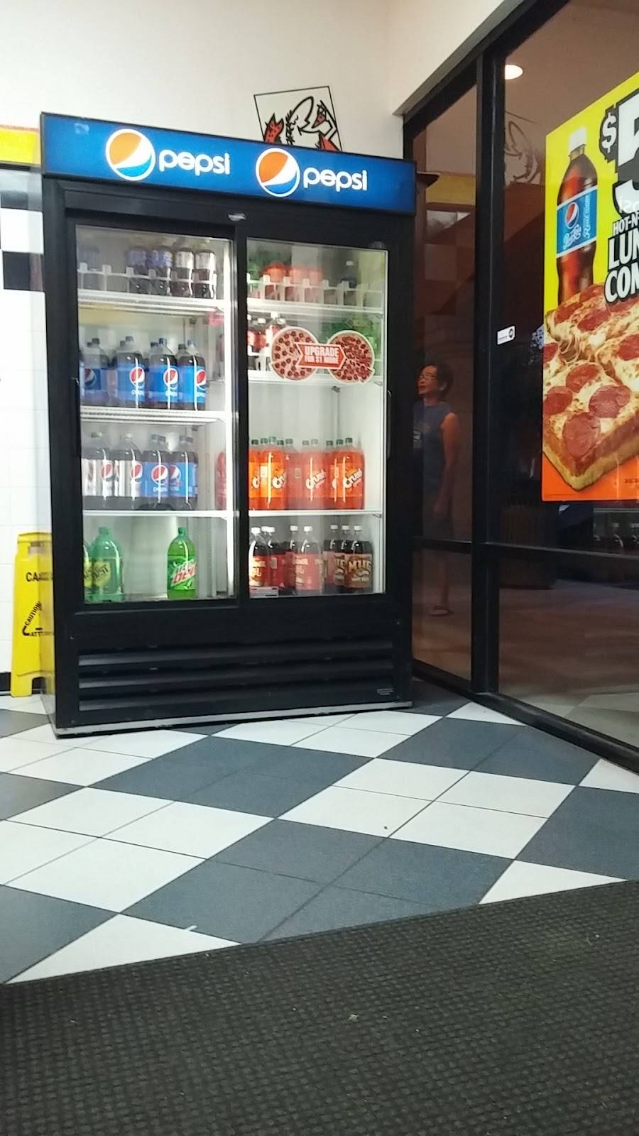 Little Caesars Pizza | meal takeaway | 197 Woodland Pkwy, San Marcos, CA 92069, USA | 7607527900 OR +1 760-752-7900