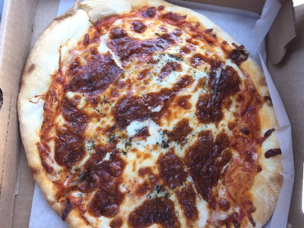 Il Forno Pizzeria | restaurant | 8941 N Westland Dr, Gaithersburg, MD 20877, USA | 3019775900 OR +1 301-977-5900