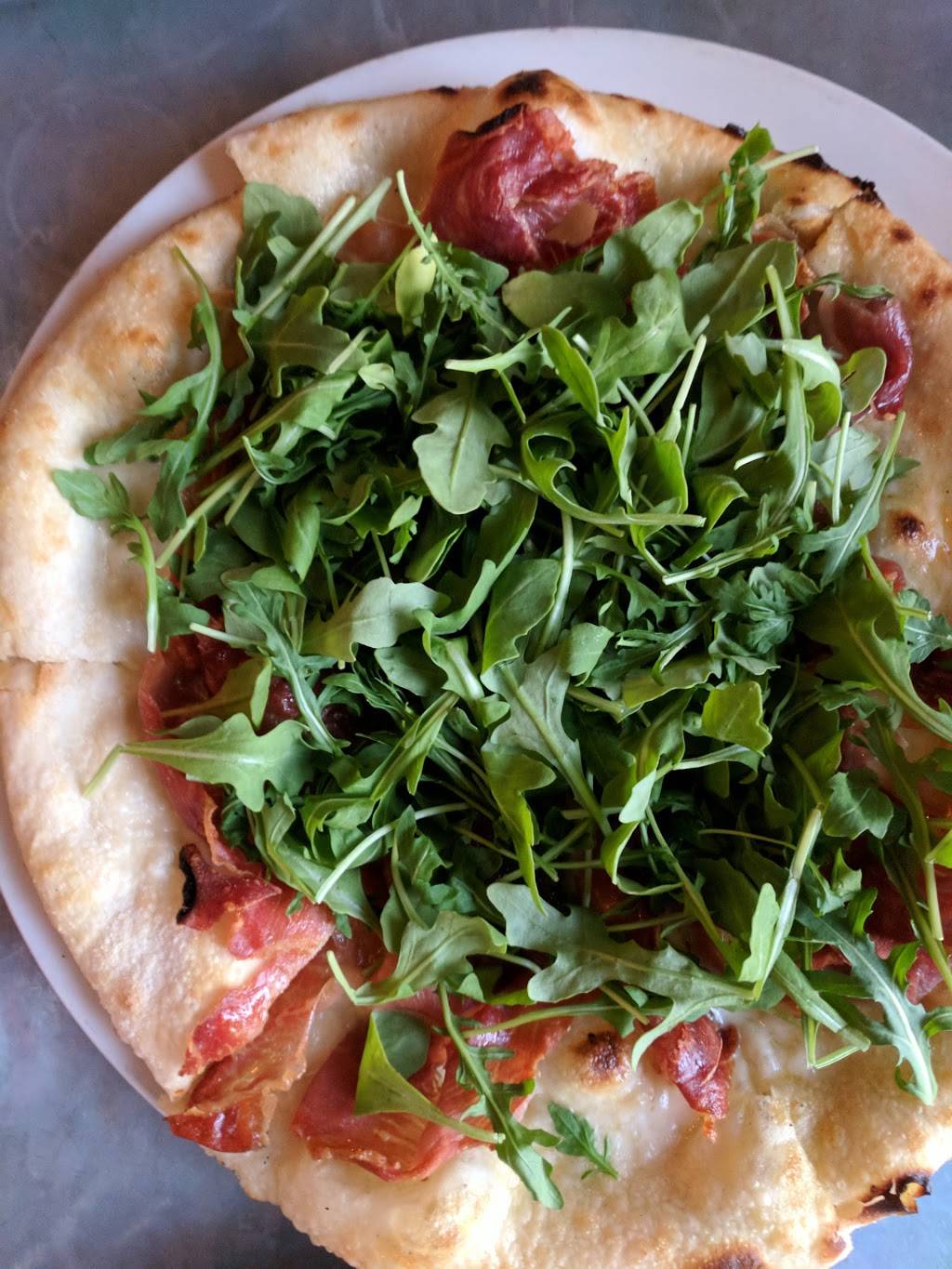 Azzurro Pizzeria e Enoteca | restaurant | 1260 Main St, Napa, CA 94559, USA | 7072555552 OR +1 707-255-5552