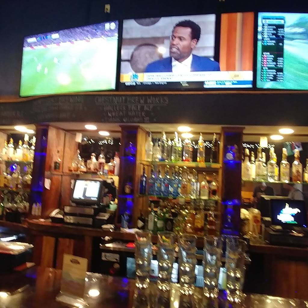 Almost Heaven Bar & Grill | restaurant | 374 High St, Morgantown, WV 26505, USA | 3049437377 OR +1 304-943-7377