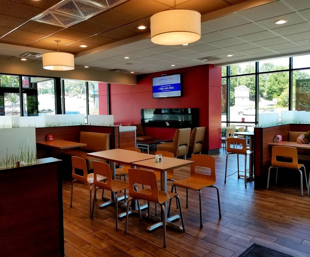 Wendys | restaurant | 1935 Indian Trail Lilburn Rd NW, Norcross, GA 30071, USA | 7702428718 OR +1 770-242-8718