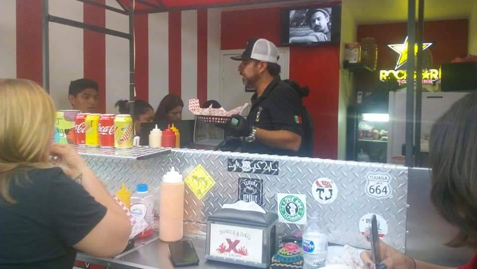 tj. burger & dogs | restaurant | Veracruz 16328, Campos, 22127 Tijuana, B.C., Mexico | 016641156550 OR +52 664 115 6550