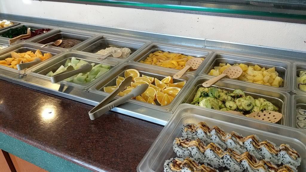 Great Moon Buffet | restaurant | 4845 E McKinley Ave, Fresno, CA 93703, USA | 5594563352 OR +1 559-456-3352