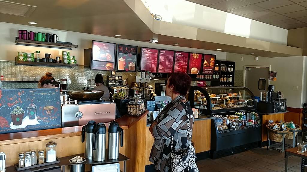 Starbucks | cafe | 2573 E, FL-50, Clermont, FL 34711, USA | 3522430419 OR +1 352-243-0419