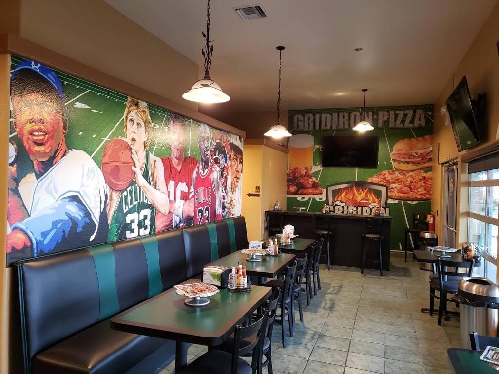 Gridiron Pizza #3 At The Lake | restaurant | 27170 Lakeview Dr #402, Helendale, CA 92342, USA | 7602430333 OR +1 760-243-0333