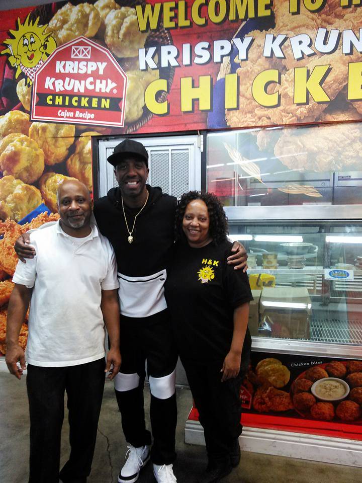 Halls Krispy Krunchy Chicken | restaurant | 1600 west slauson ave, Booth I-31, Los Angeles, CA 90047, USA | 3233053059 OR +1 323-305-3059