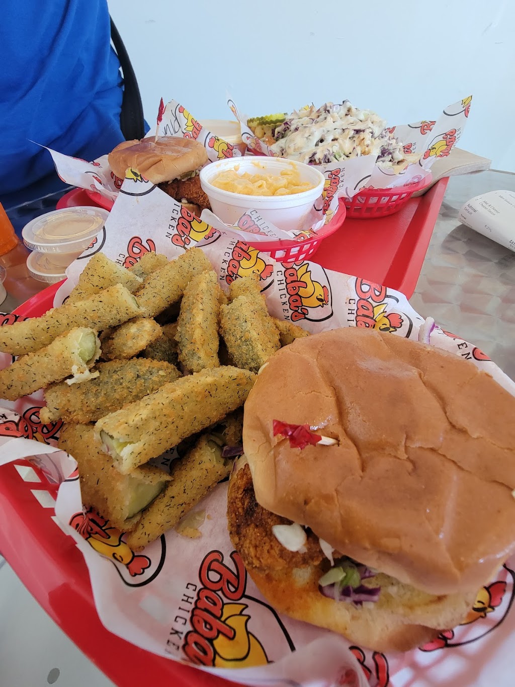 Babas Hot Chicken | restaurant | 5625 California Ave Ste. 200, Bakersfield, CA 93309, USA | 6614044028 OR +1 661-404-4028