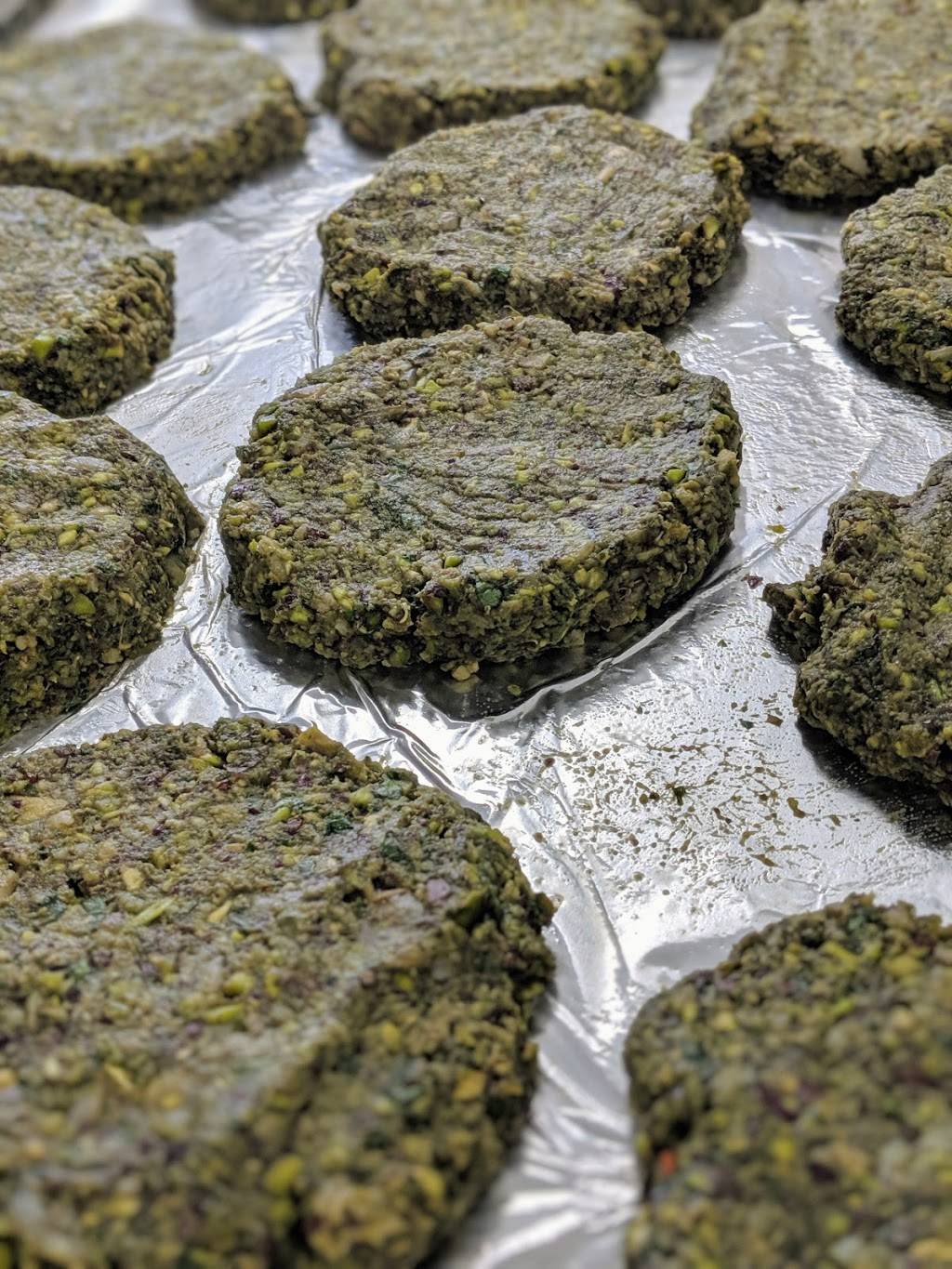 Red Wolff Kitchen | restaurant | 144 Hemlock Dr, Bakersville, NC 28705, USA | 8286889332 OR +1 828-688-9332