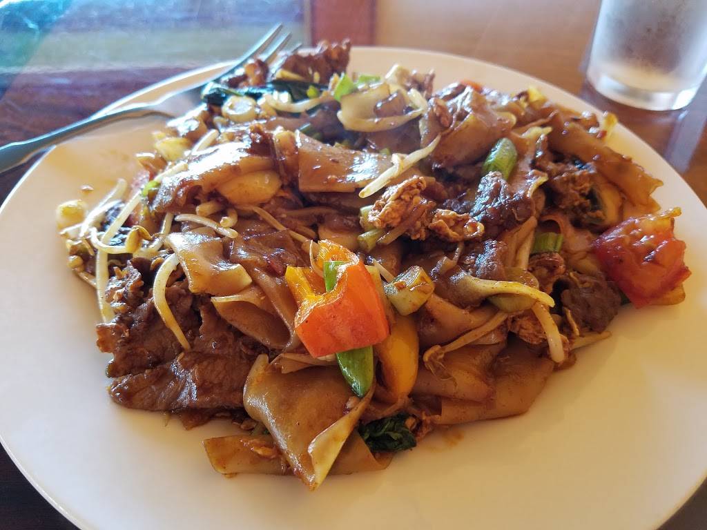 Paitong Thai Cuisine | restaurant | 8000 NE Glisan St, Portland, OR 97213, USA | 5032566766 OR +1 503-256-6766