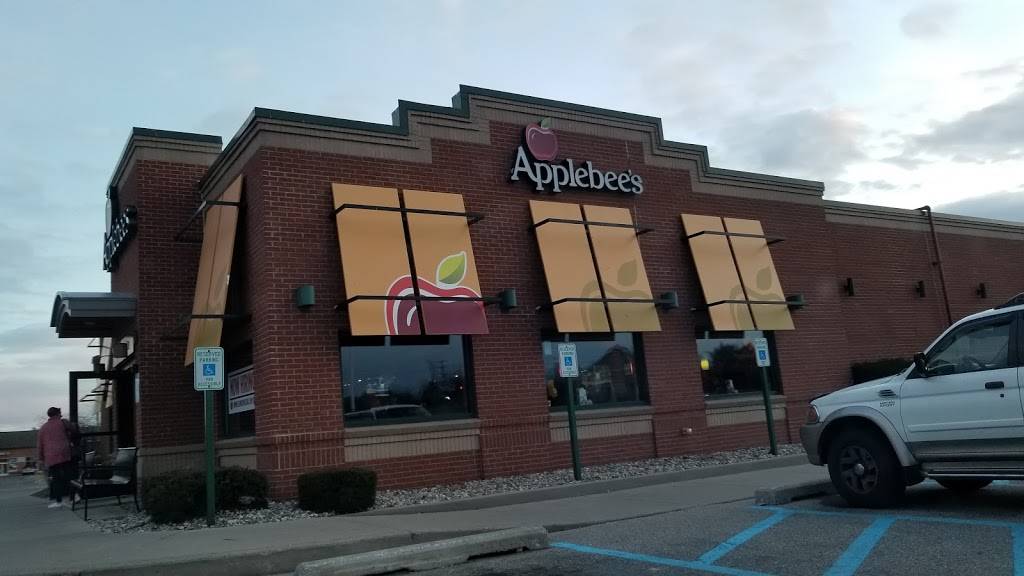Applebees Grill + Bar | restaurant | 615 S Greenville W Dr, Greenville, MI 48838, USA | 6167547669 OR +1 616-754-7669