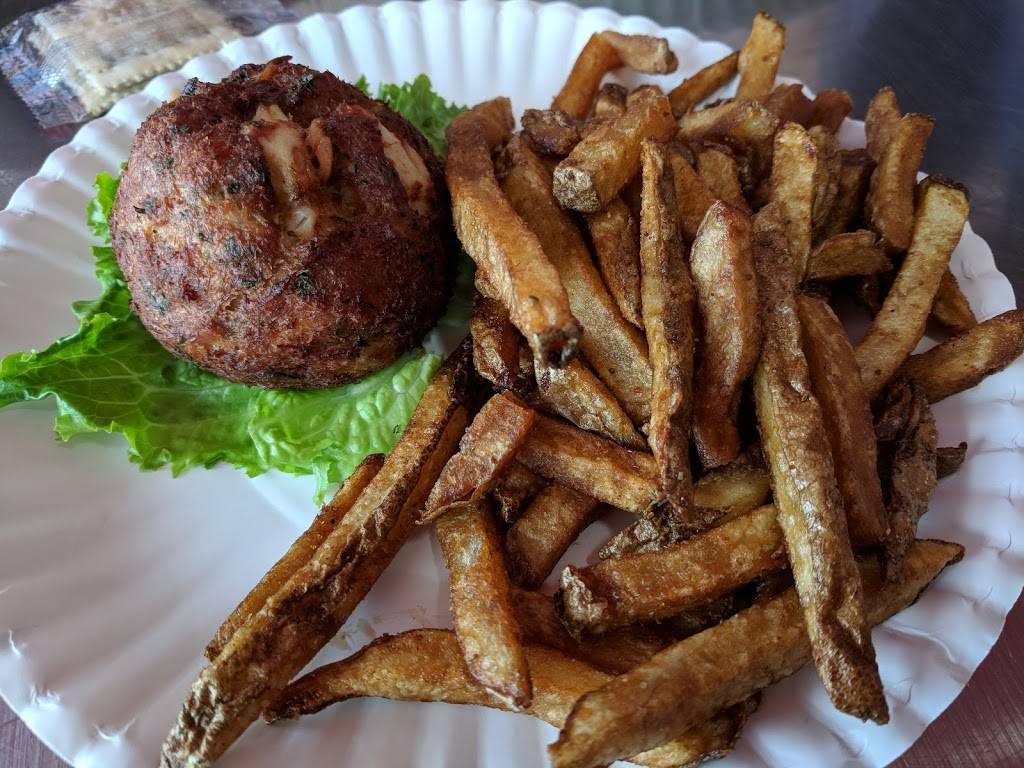 Blakes Crab Cakes | restaurant | 7224 Central Avenue, St. Petersburg, FL 33707, USA | 7272892322 OR +1 727-289-2322