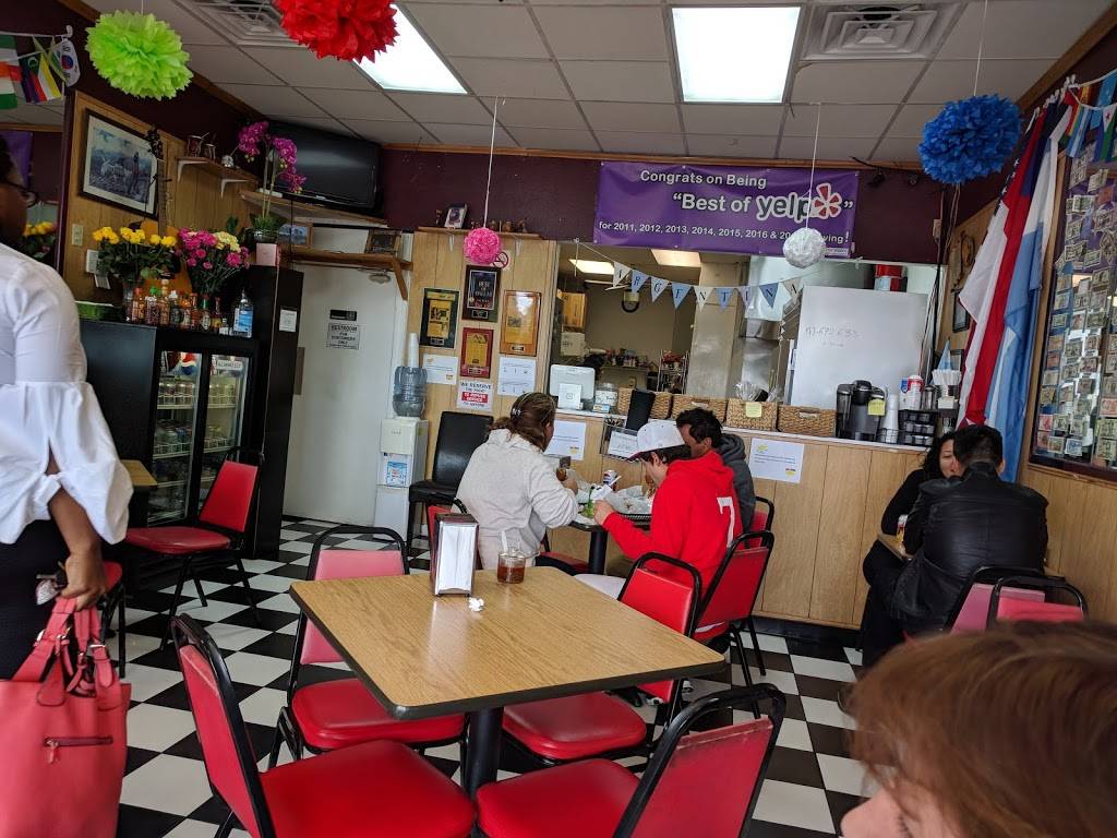 Empa Mundo - World of Empanadas | restaurant | 3977 N Belt Line Rd, Irving, TX 75038, USA | 9727464516 OR +1 972-746-4516