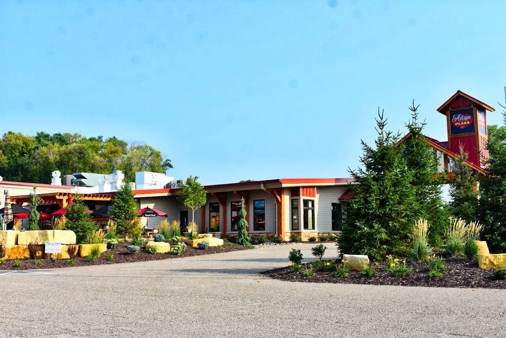 Artisan Plaza | restaurant | 1223 4th St S, Cannon Falls, MN 55009, USA | 6518291138 OR +1 651-829-1138