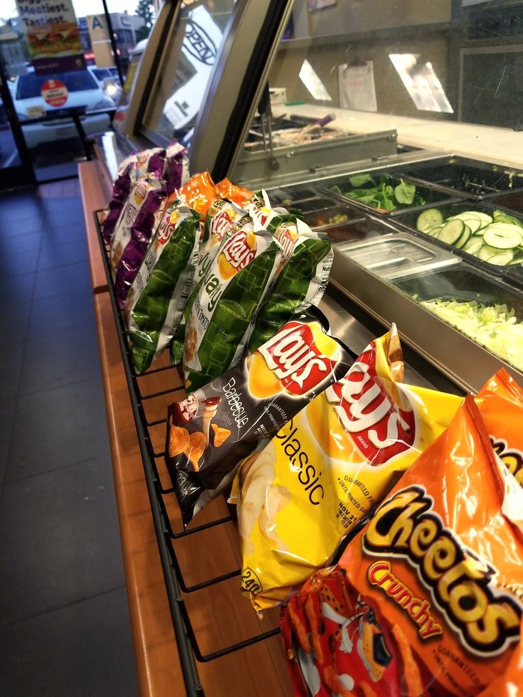 Subway Restaurants | restaurant | 5001 Wilshire Blvd #109, Los Angeles, CA 90036, USA | 3239339133 OR +1 323-933-9133