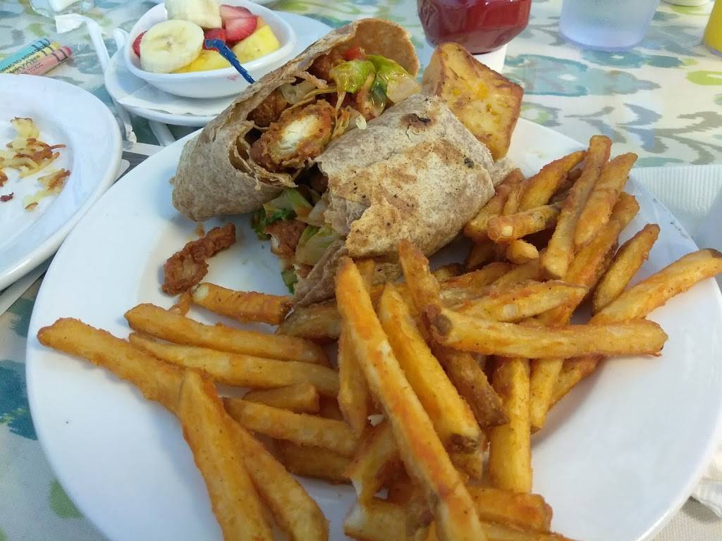 Peachs Restaurant - Manatee | restaurant | 3201 Manatee Ave W, Bradenton, FL 34205, USA | 9417472894 OR +1 941-747-2894