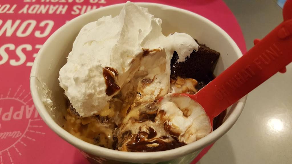 Menchies Frozen Yogurt | bakery | 3348 Cobb Pkwy NW Ste 100, Acworth, GA 30101, USA | 7705293221 OR +1 770-529-3221