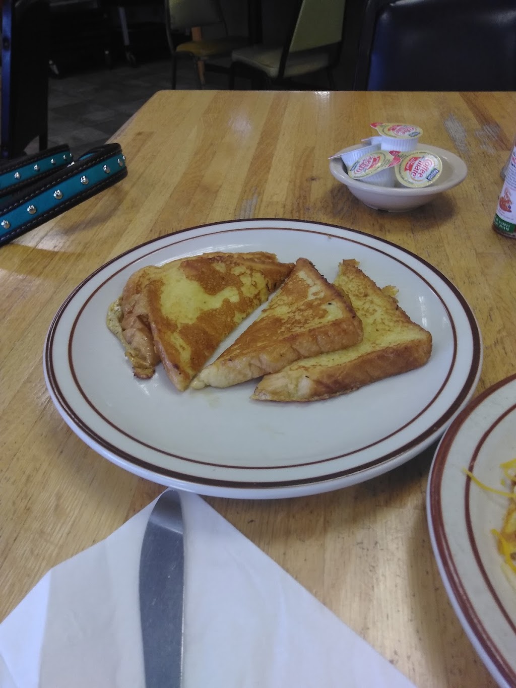 Overland Trail Cafe | restaurant | 2500 E Chestnut St, Sterling, CO 80751, USA | 9705221871 OR +1 970-522-1871