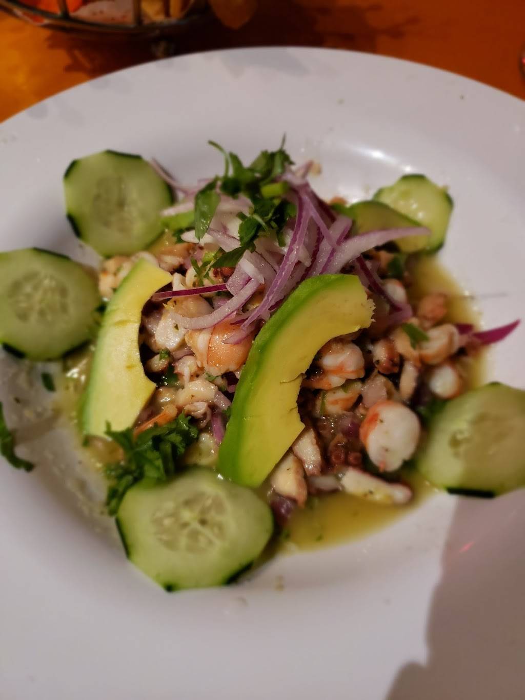 El Pacifico Seafood Restaurant | restaurant | 5800 Bellaire Blvd, Houston, TX 77081, USA | 7132180700 OR +1 713-218-0700