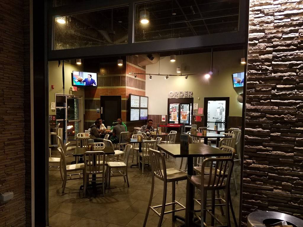 Sonic Drive-In | restaurant | 290 Roosevelt Rd, Villa Park, IL 60181, USA | 6303593316 OR +1 630-359-3316