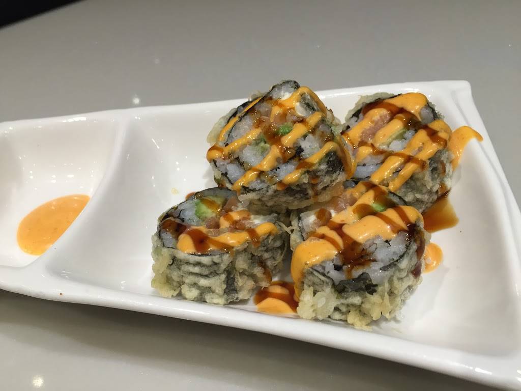 Spoon & Fork | restaurant | 130 Park Pl Blvd, Barrie, ON L4N 0L1, Canada | 7057338838 OR +1 705-733-8838