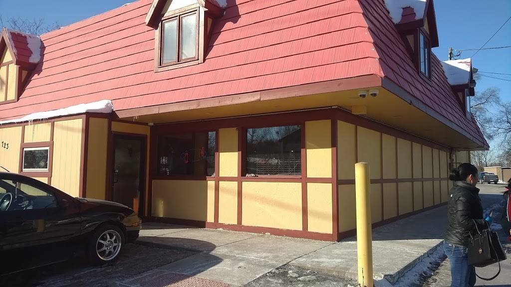 La Quebrada | restaurant | 723 S Broadway, Aurora, IL 60505, USA | 6308962535 OR +1 630-896-2535