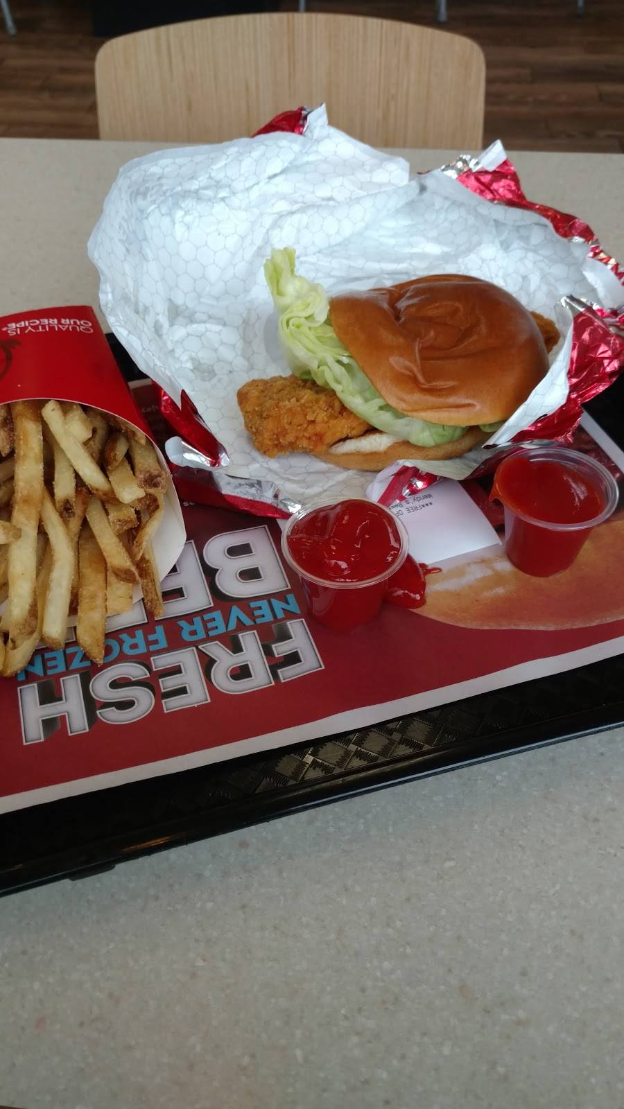 Wendys | restaurant | 914 2nd St, St Marys, WV 26170, USA | 3046842609 OR +1 304-684-2609