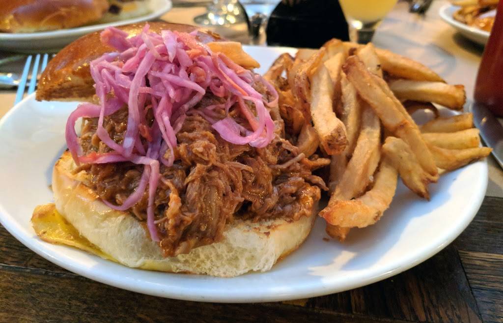 Historic Rocky Hill Inn & Tavern | restaurant | 137 Washington St, Rocky Hill, NJ 08553, USA | 6096838930 OR +1 609-683-8930