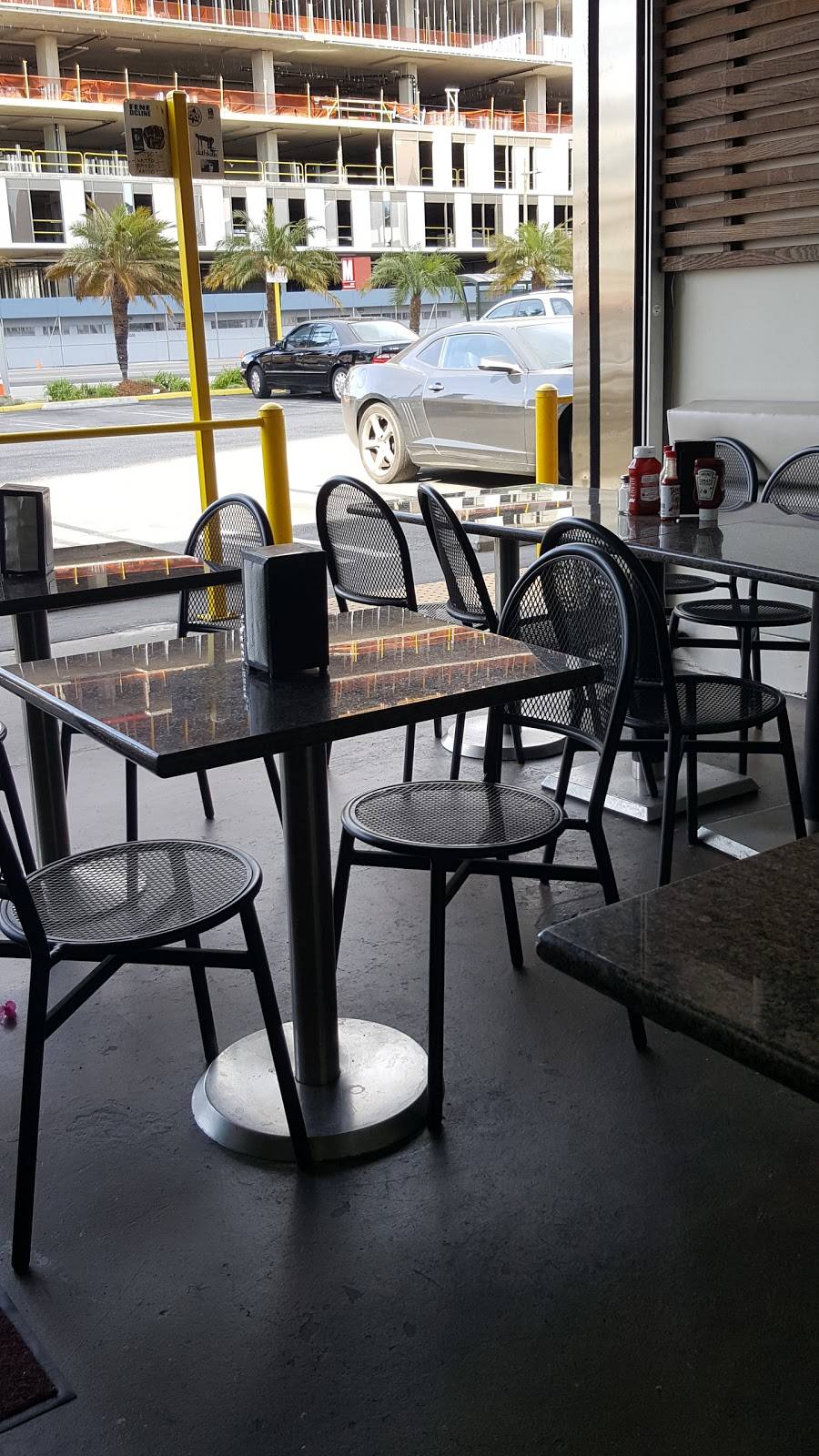 Pita Kitchen | restaurant | 6256 Wilshire Blvd, Los Angeles, CA 90048, USA | 3239362460 OR +1 323-936-2460