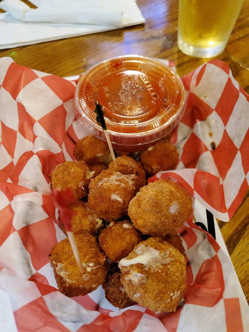 Jack & Georges | restaurant | 2400 4th Ave, Altoona, PA 16602, USA | 8149435622 OR +1 814-943-5622