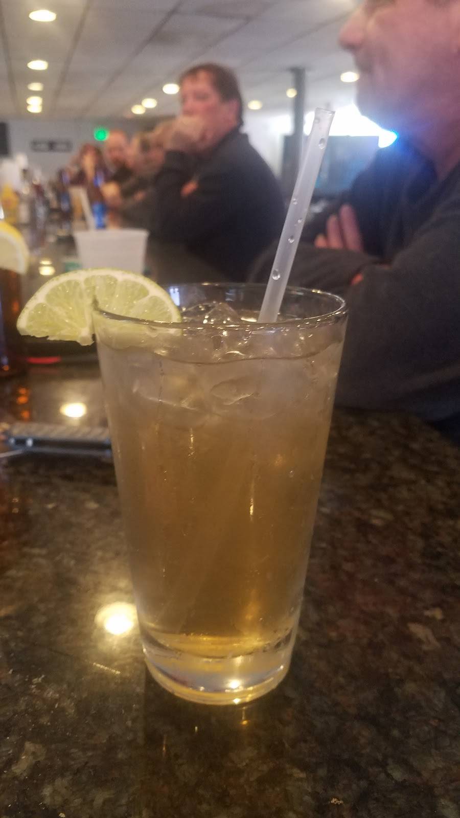 Captains Cafe | restaurant | 2843 Eastern Blvd, Middle River, MD 21220, USA | 4106870690 OR +1 410-687-0690