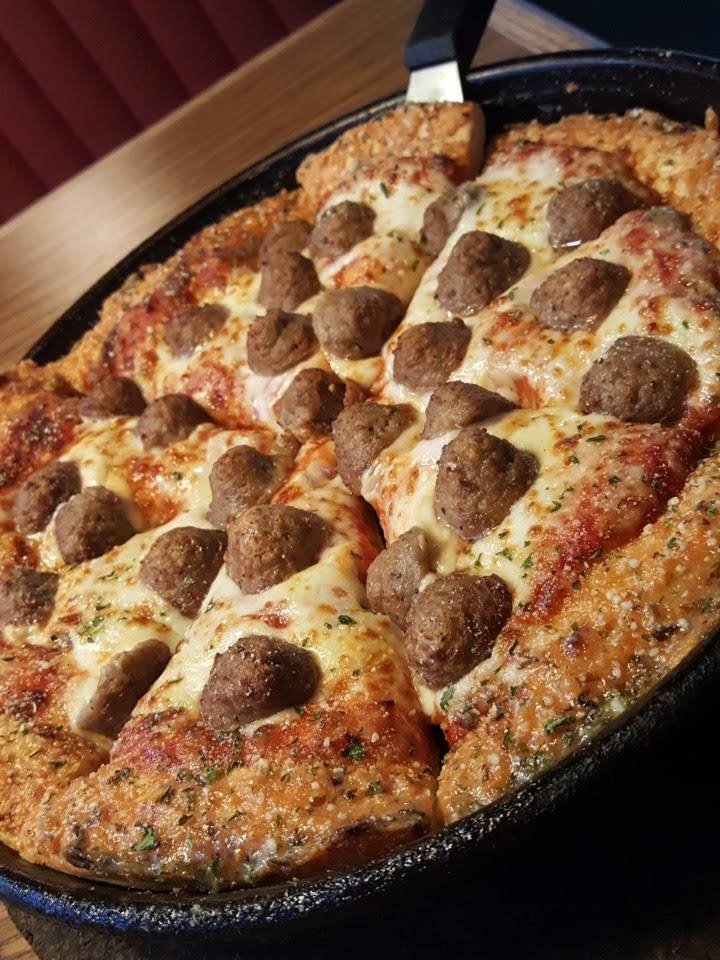 Pizza Hut | meal takeaway | 5953 W Jim Bilton Blvd, St George, SC 29477, USA | 8435638555 OR +1 843-563-8555