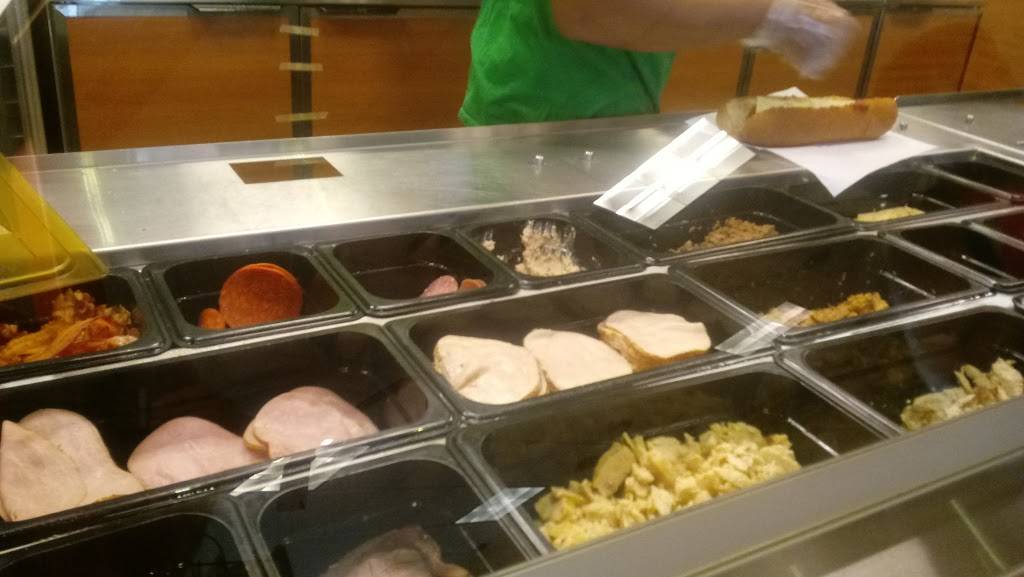 Subway | restaurant | 8058 New La Grange Rd, Lyndon, KY 40222, USA | 5023263118 OR +1 502-326-3118