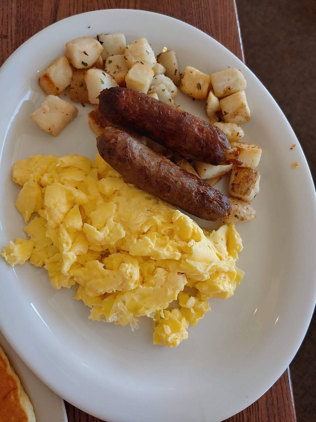 Le Peep - Pepperwood | restaurant | 559 N 155th Plaza, Omaha, NE 68154, USA | 4024081728 OR +1 402-408-1728