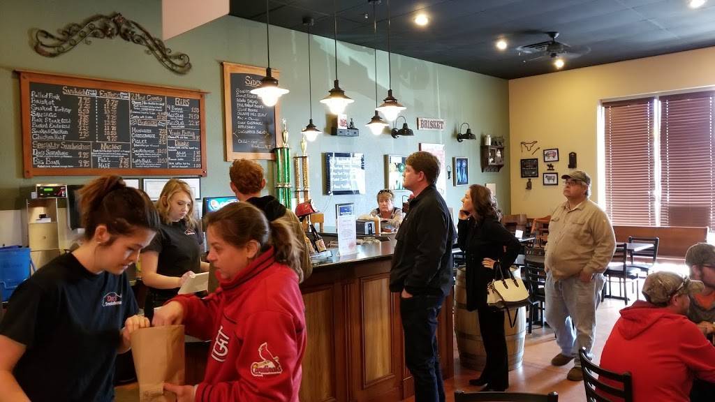 Docs Smokehouse & Catering | restaurant | 1017 Century Dr, Edwardsville, IL 62025, USA | 6186566060 OR +1 618-656-6060