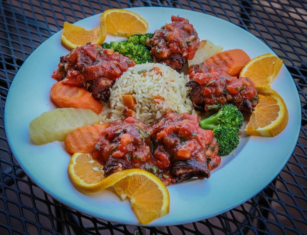 Mi Casa Seafood and Fine Mexican Cuisine | restaurant | 624 N Golden State Blvd, Turlock, CA 95380, USA | 2096329449 OR +1 209-632-9449