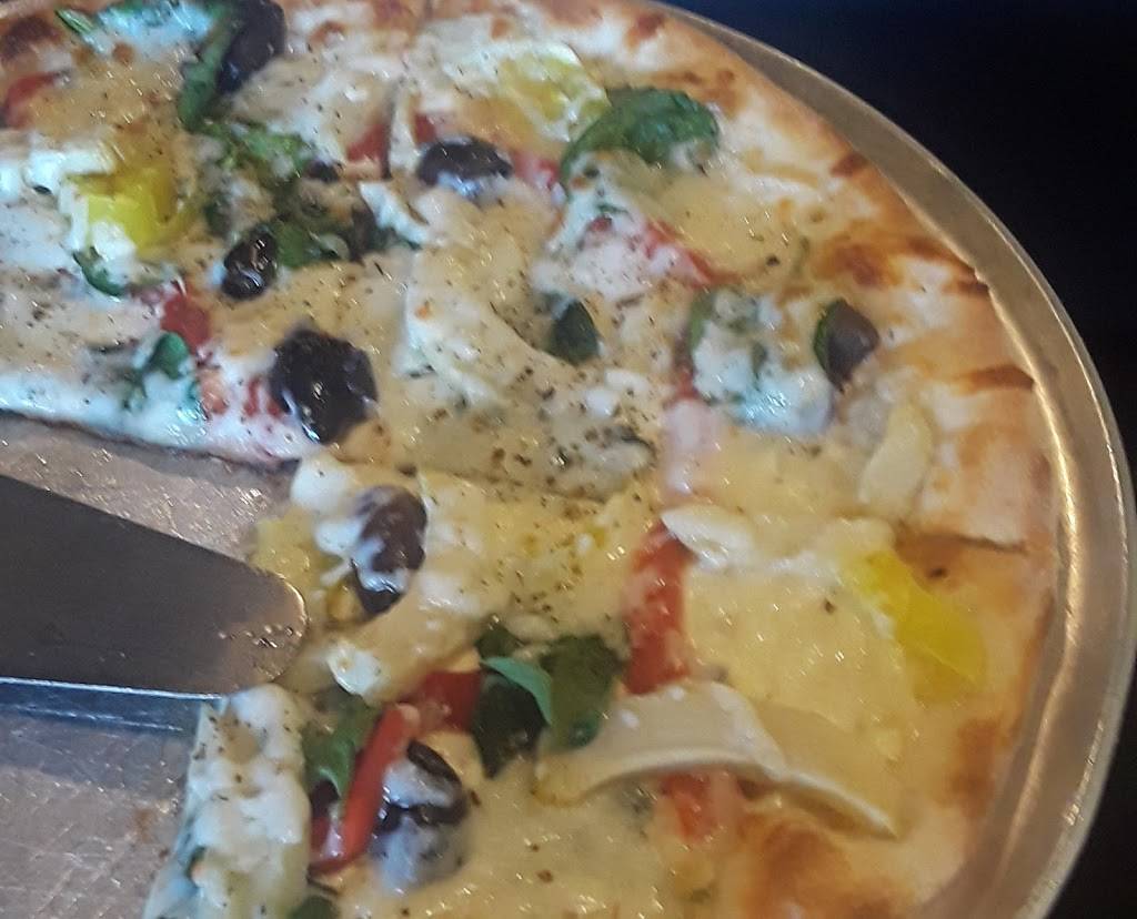 Pizza Point | restaurant | 7860 Gate Pkwy, Jacksonville, FL 32256, USA | 9045034600 OR +1 904-503-4600