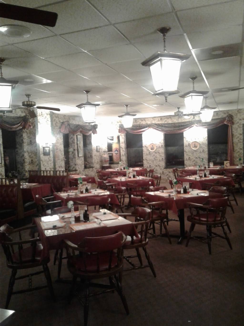 China Garden Restaurant | restaurant | 46 E Jackson St, Hartford, WI 53027, USA | 2626735020 OR +1 262-673-5020