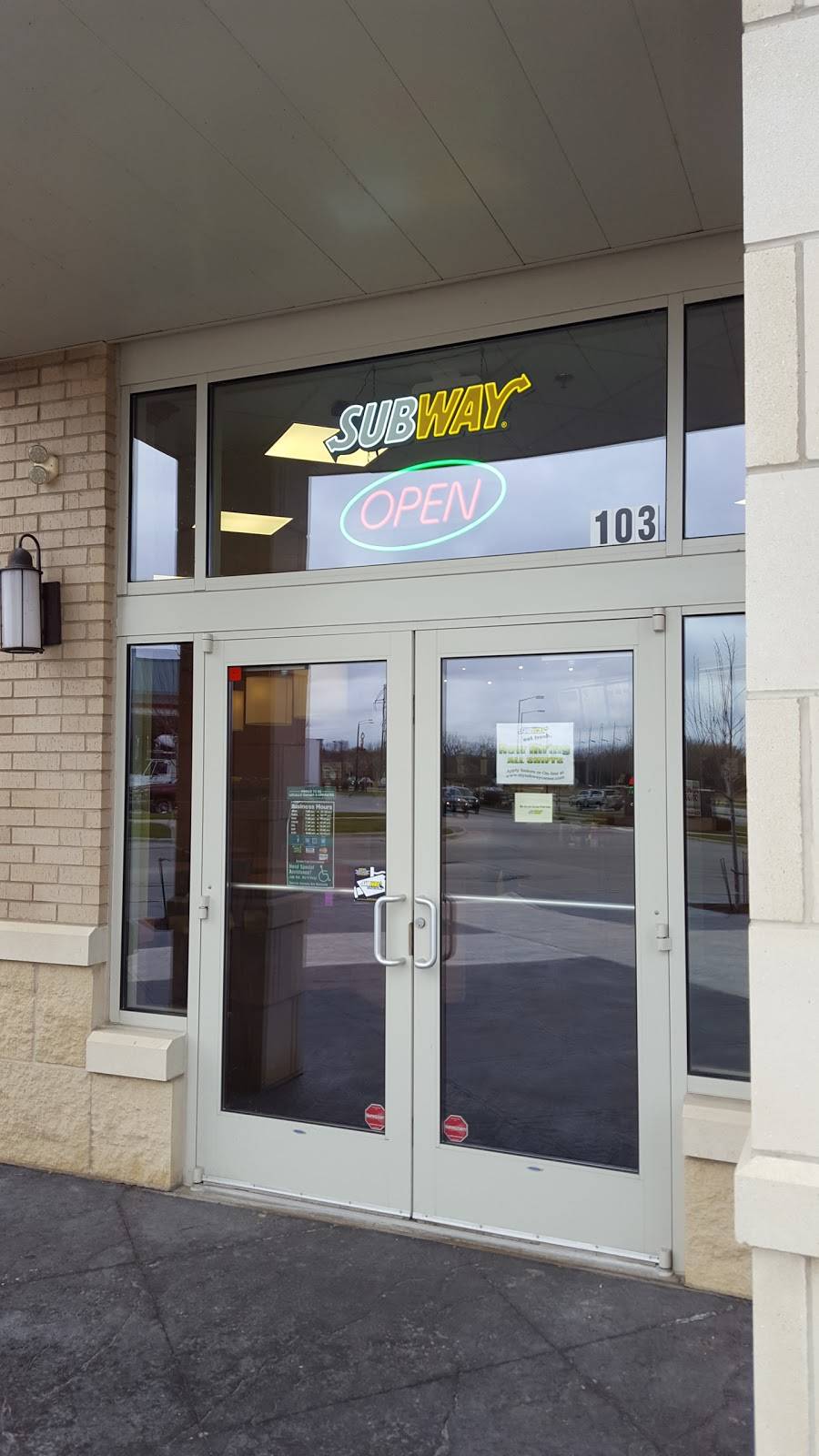Subway Restaurants | restaurant | 445 Cardinal Ln Suite 103, Green Bay, WI 54313, USA | 9205444607 OR +1 920-544-4607