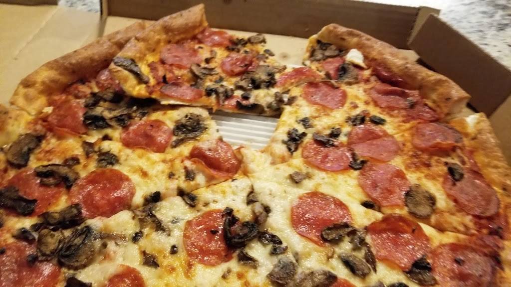 Pizza Hut | restaurant | 20051 I-45, Spring, TX 77388, USA | 2812884444 OR +1 281-288-4444